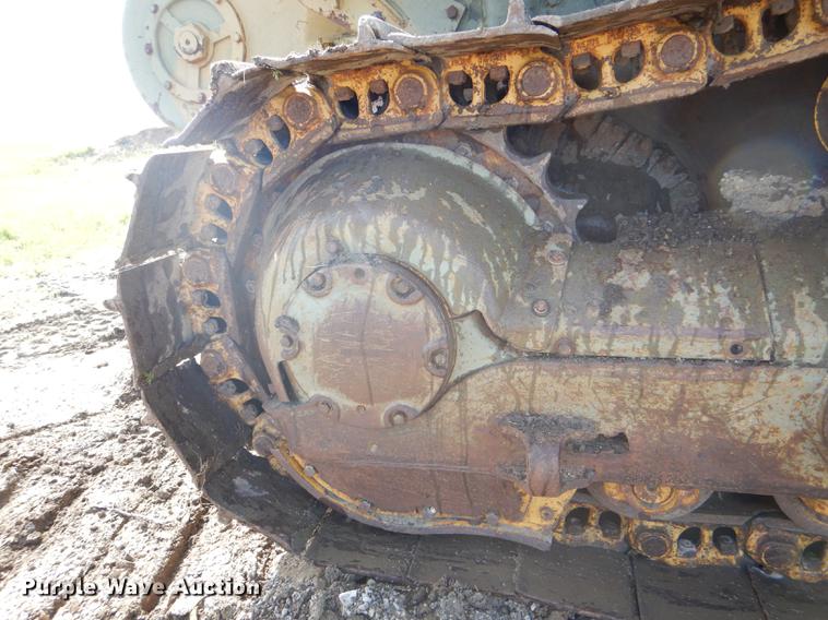 image for item DG1064 1962 Caterpillar D7E dozer