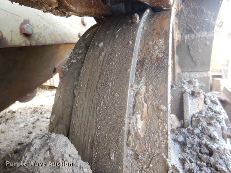 image for item DG1064 1962 Caterpillar D7E dozer