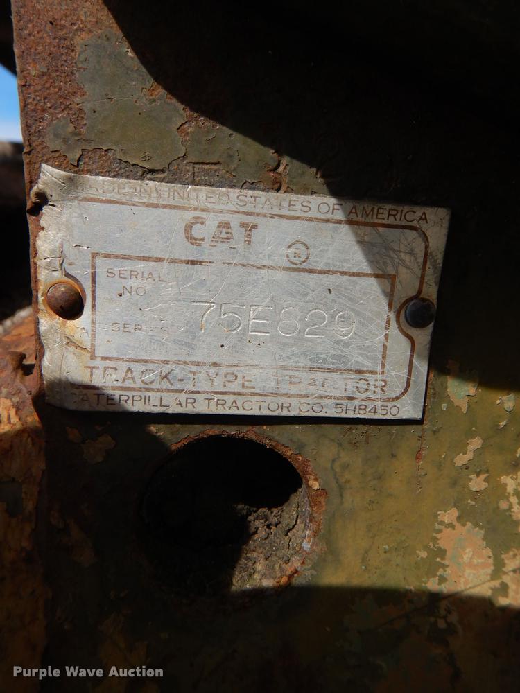 image for item DG1064 1962 Caterpillar D7E dozer