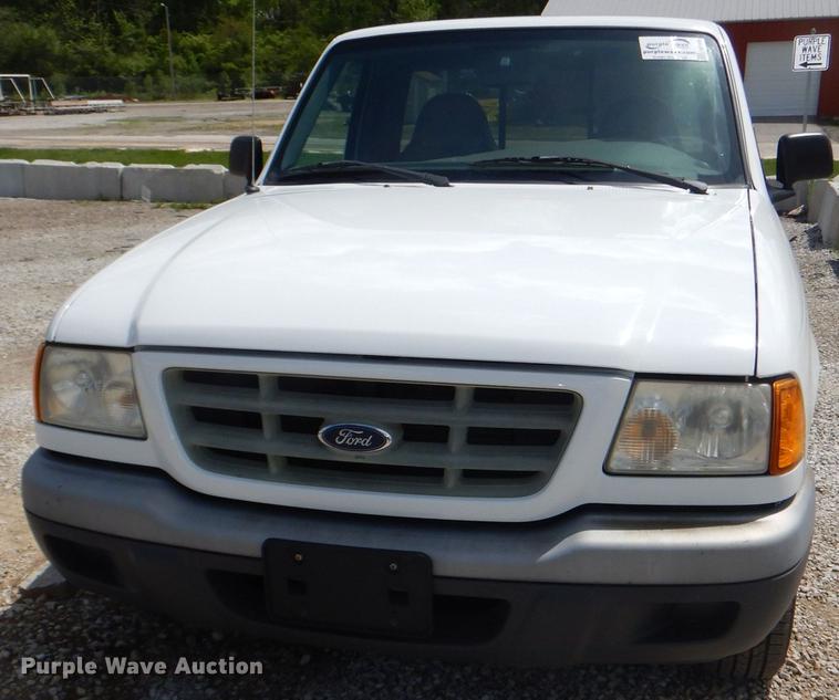 image for item DG1065 2001 Ford Ranger pickup truck