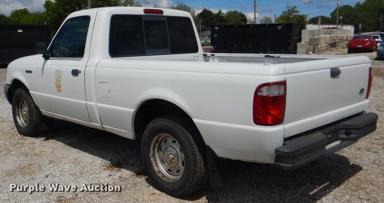 image for item DG1065 2001 Ford Ranger pickup truck