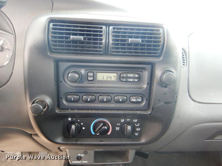 image for item DG1065 2001 Ford Ranger pickup truck