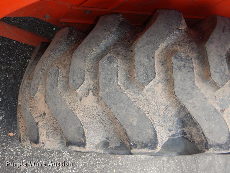 image for item DG1066 Kubota L3130D tractor