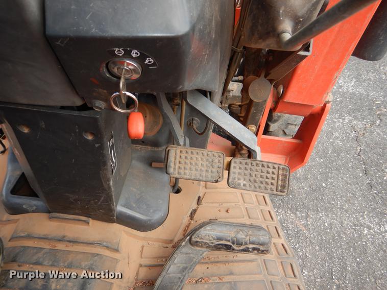 image for item DG1066 Kubota L3130D tractor