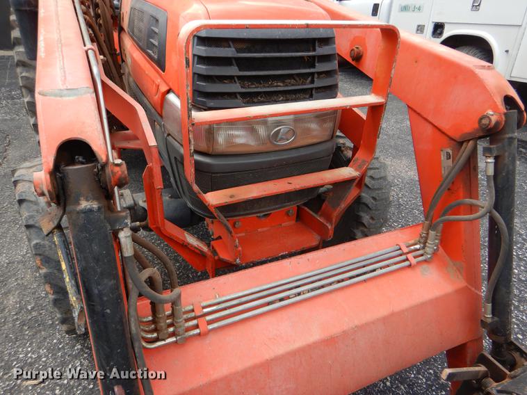 image for item DG1066 Kubota L3130D tractor