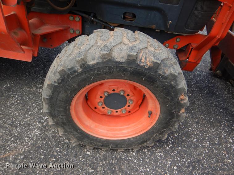 image for item DG1066 Kubota L3130D tractor