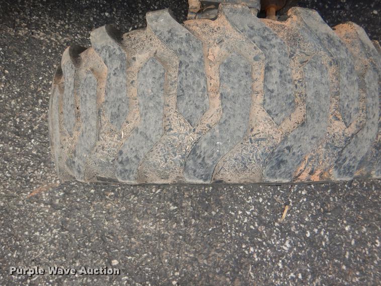 image for item DG1066 Kubota L3130D tractor