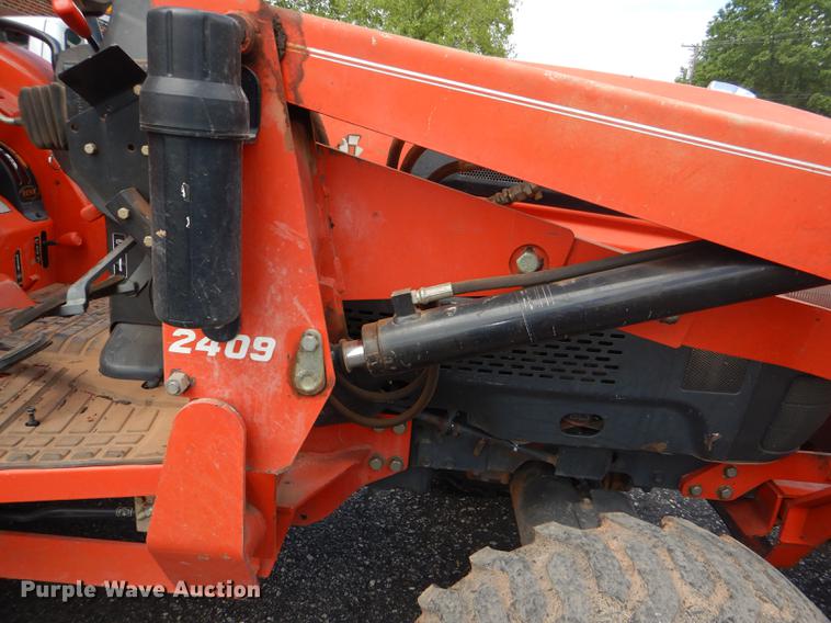 image for item DG1066 Kubota L3130D tractor