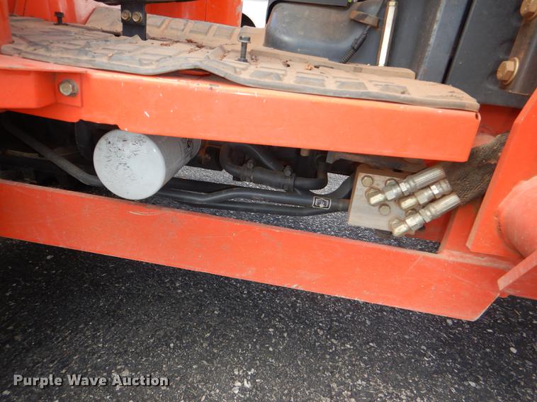 image for item DG1066 Kubota L3130D tractor