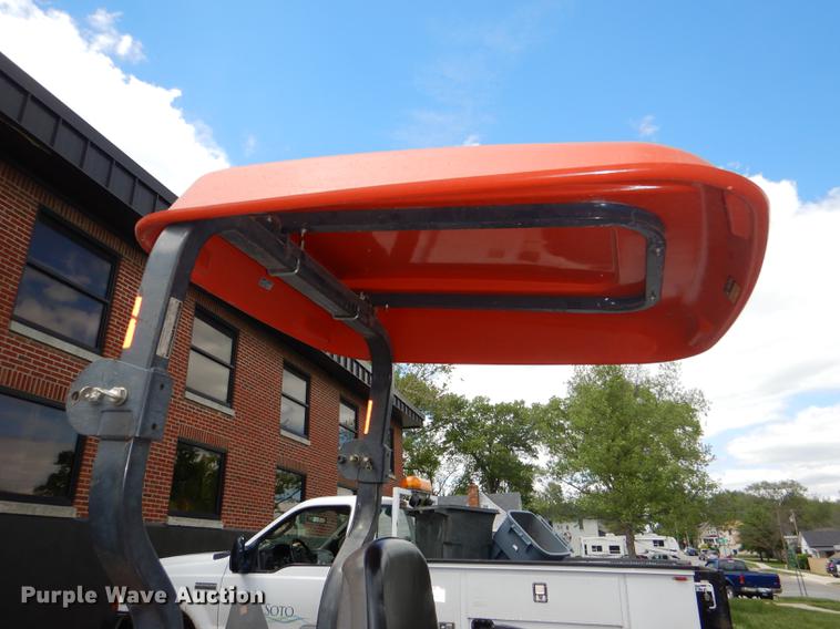 image for item DG1066 Kubota L3130D tractor