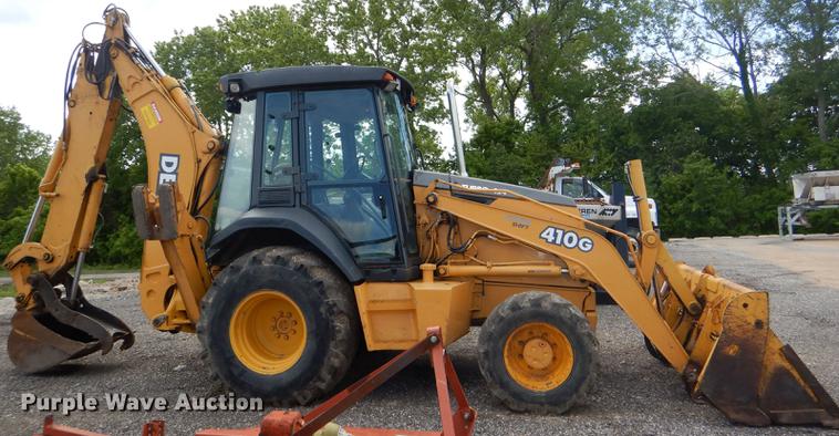 image for item DG1067 2002 John Deere 410G backhoe