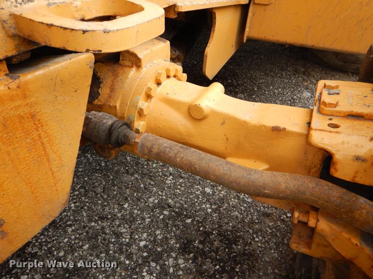 image for item DG1067 2002 John Deere 410G backhoe