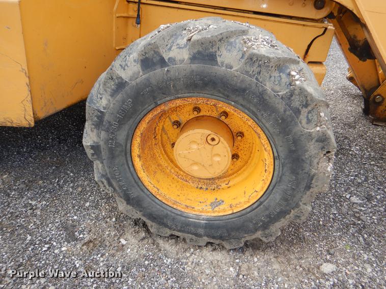 image for item DG1067 2002 John Deere 410G backhoe