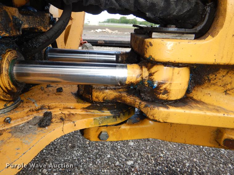 image for item DG1067 2002 John Deere 410G backhoe