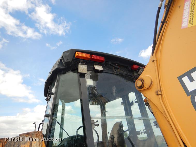 image for item DG1067 2002 John Deere 410G backhoe