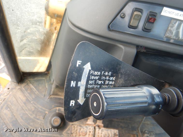 image for item DG1067 2002 John Deere 410G backhoe