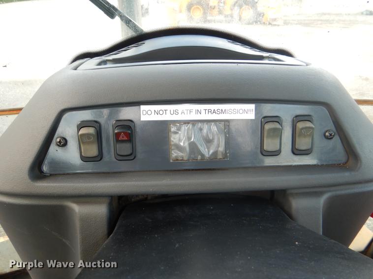 image for item DG1067 2002 John Deere 410G backhoe