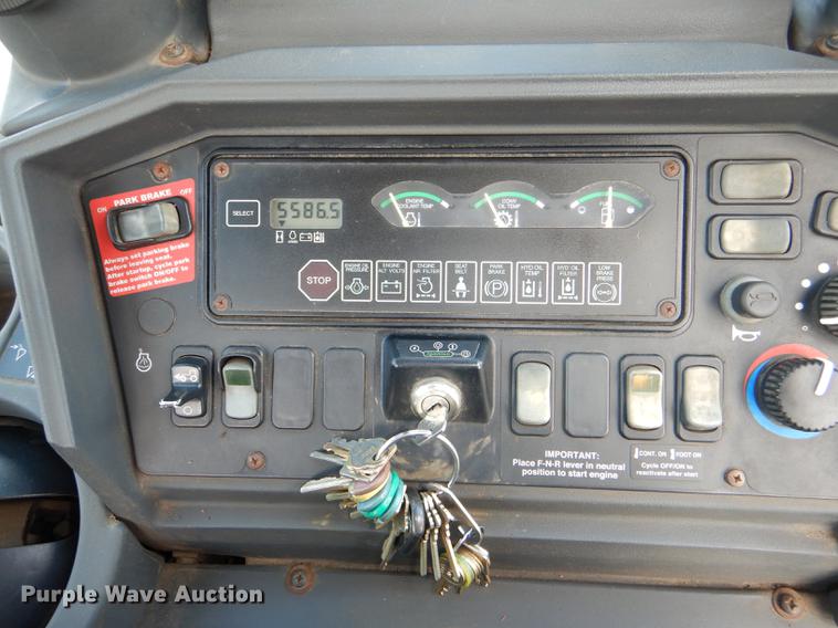 image for item DG1067 2002 John Deere 410G backhoe