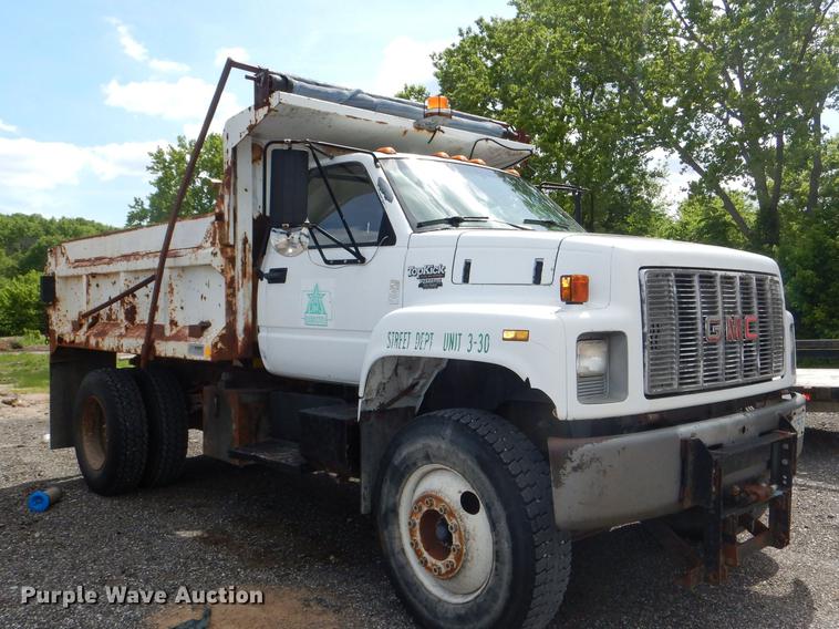 image for item DG1079 1994 GMC TopKick C5500 dump truck