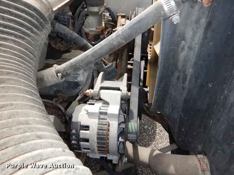 image for item DG1079 1994 GMC TopKick C5500 dump truck