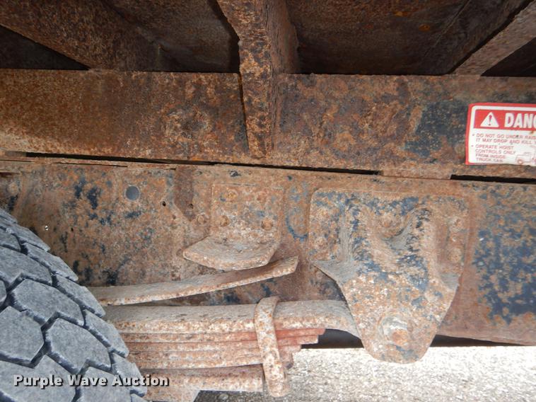 image for item DG1079 1994 GMC TopKick C5500 dump truck