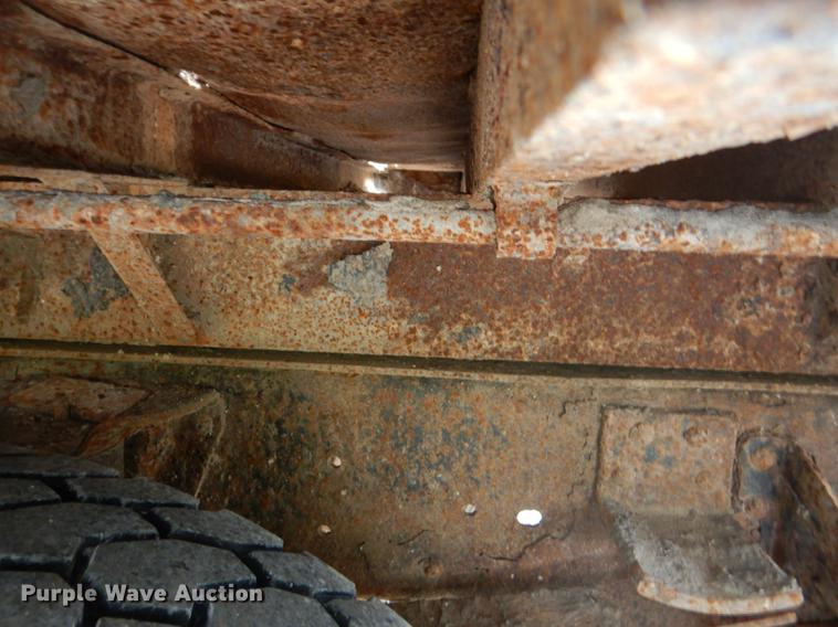 image for item DG1079 1994 GMC TopKick C5500 dump truck