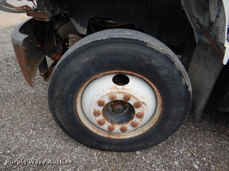 image for item DG1079 1994 GMC TopKick C5500 dump truck