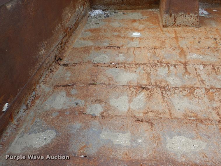 image for item DG1079 1994 GMC TopKick C5500 dump truck