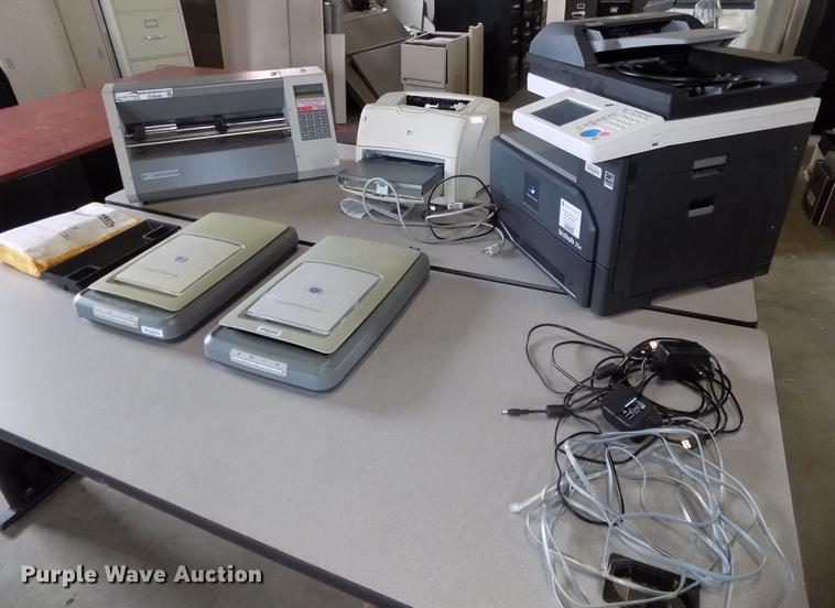 image for item DZ9695 Office equipment