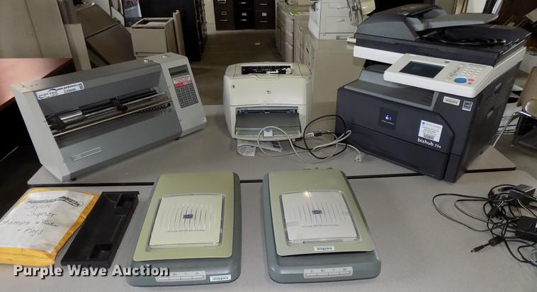 image for item DZ9695 Office equipment