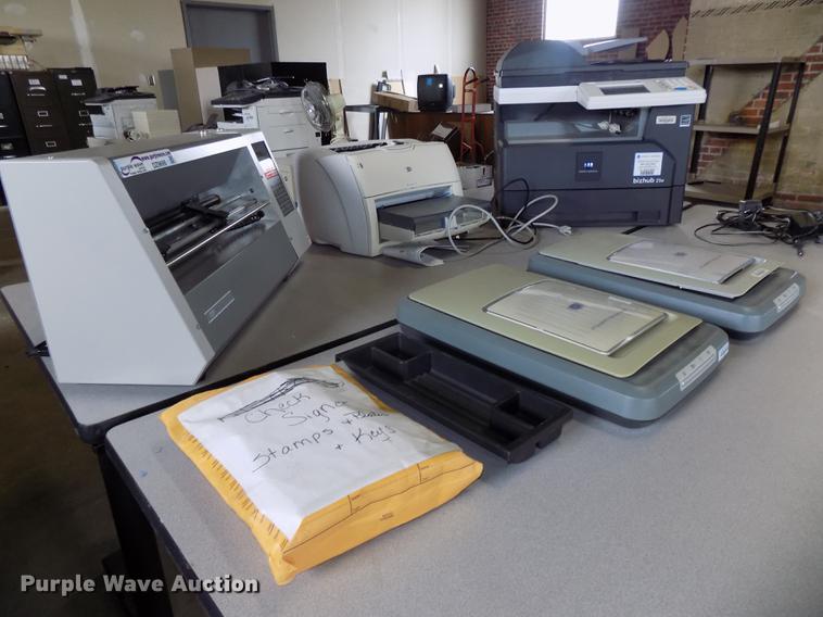 image for item DZ9695 Office equipment