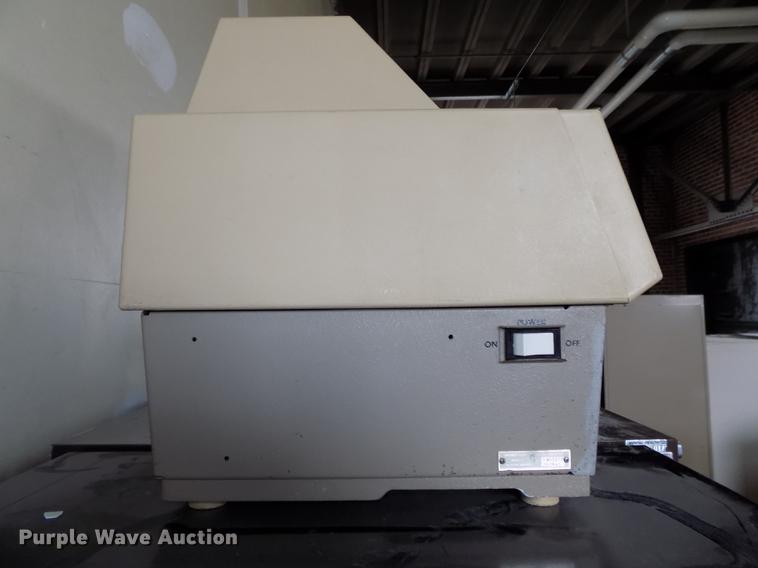 image for item DZ9700 Office equipment