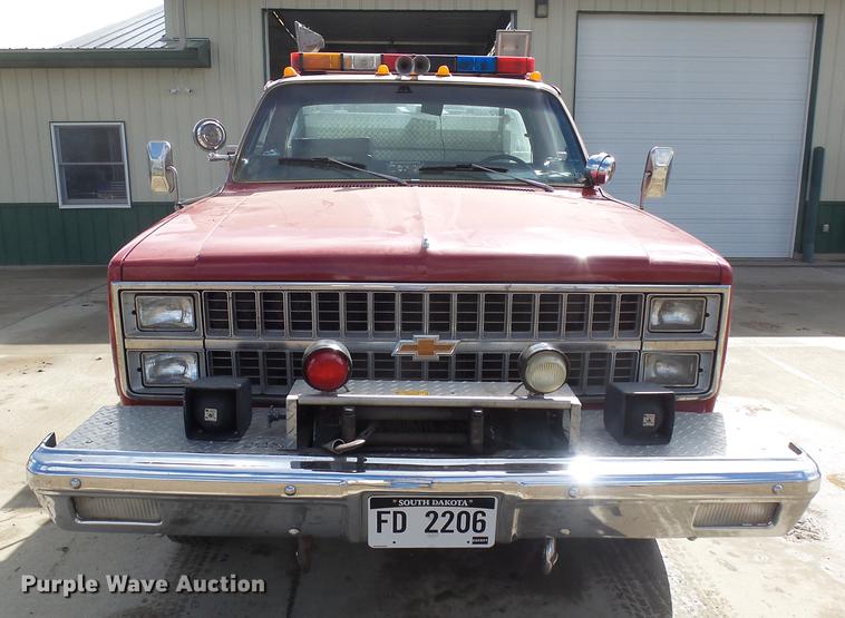 image for item EF9506 1982 Chevrolet Scottsdale K30 brush fire truck