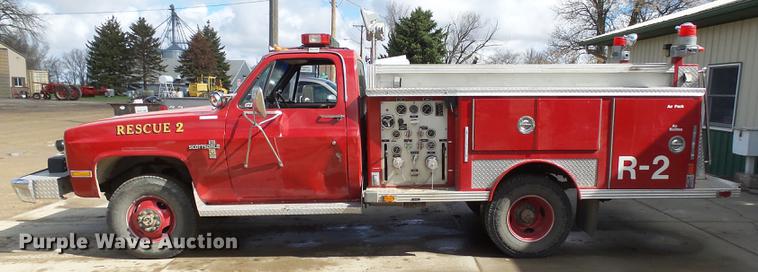 image for item EF9506 1982 Chevrolet Scottsdale K30 brush fire truck