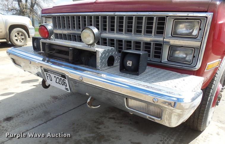 image for item EF9506 1982 Chevrolet Scottsdale K30 brush fire truck