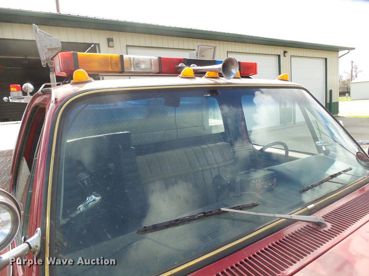 image for item EF9506 1982 Chevrolet Scottsdale K30 brush fire truck