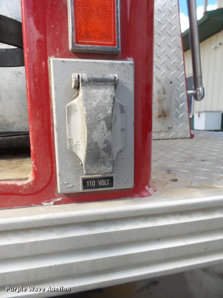 image for item EF9506 1982 Chevrolet Scottsdale K30 brush fire truck