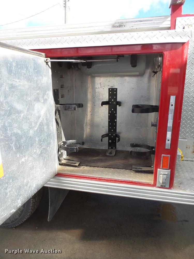 image for item EF9506 1982 Chevrolet Scottsdale K30 brush fire truck