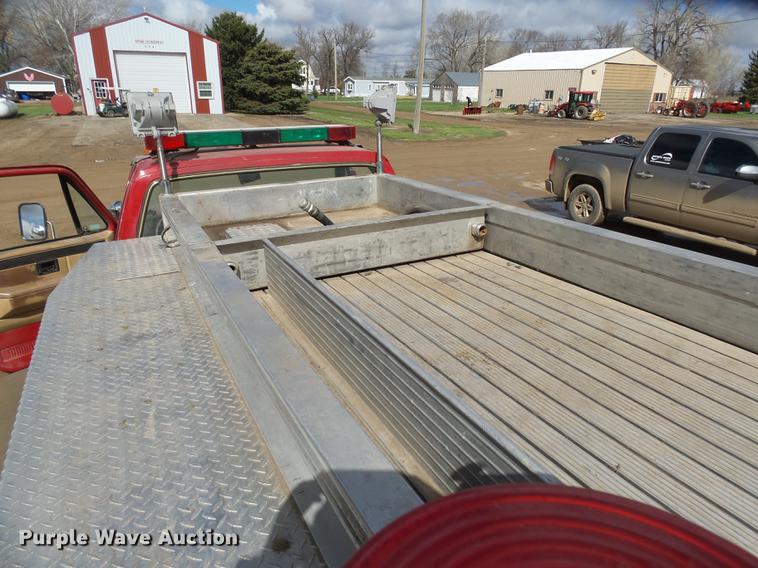 image for item EF9506 1982 Chevrolet Scottsdale K30 brush fire truck