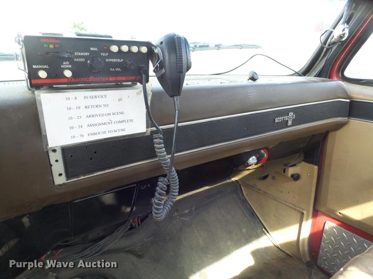 image for item EF9506 1982 Chevrolet Scottsdale K30 brush fire truck