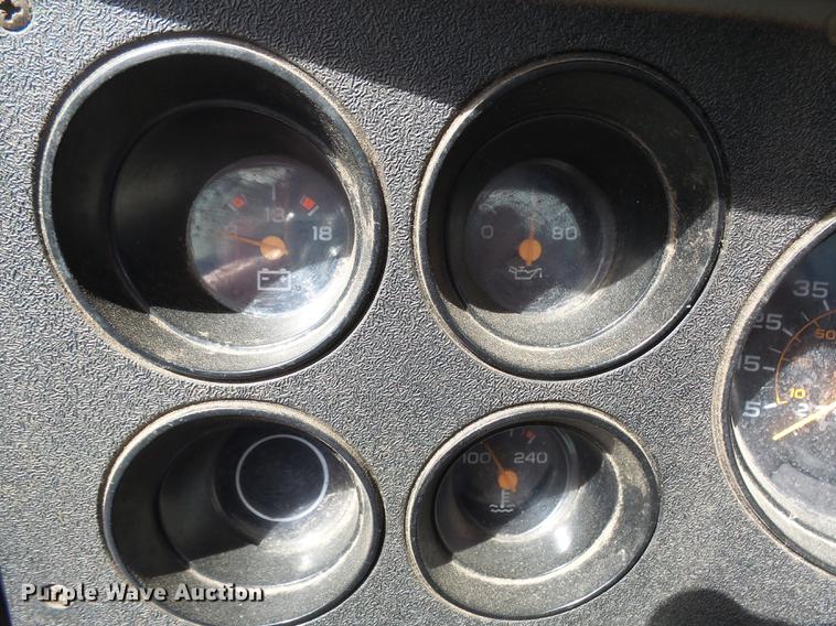 image for item EF9506 1982 Chevrolet Scottsdale K30 brush fire truck