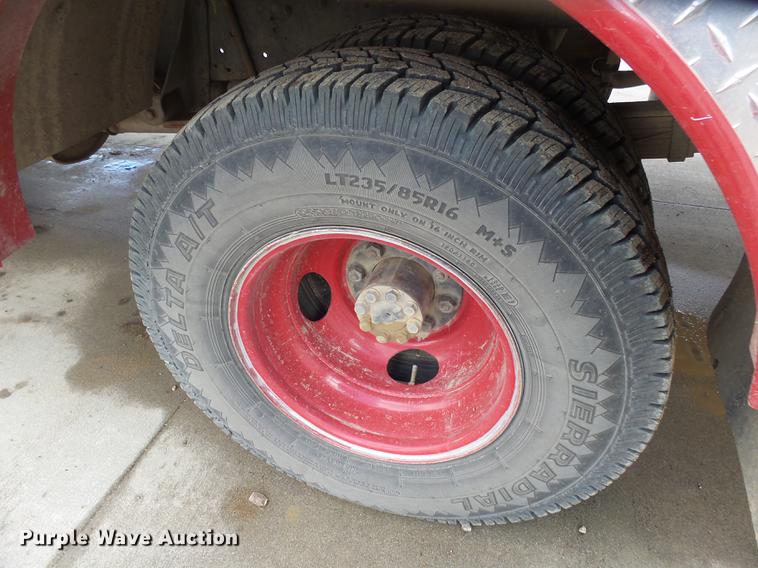 image for item EF9506 1982 Chevrolet Scottsdale K30 brush fire truck