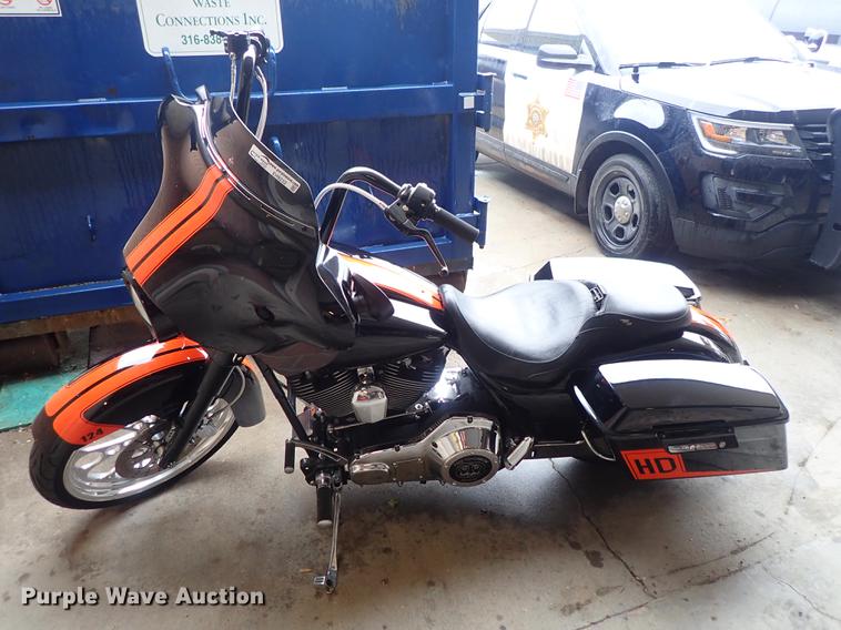 image for item EH9232 1999 Harley Davidson Electra Glide motorcycle