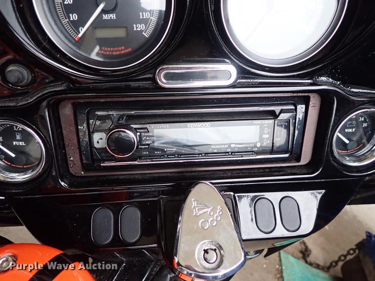 image for item EH9232 1999 Harley Davidson Electra Glide motorcycle