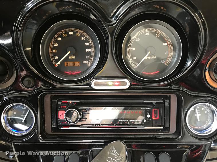 image for item EH9232 1999 Harley Davidson Electra Glide motorcycle