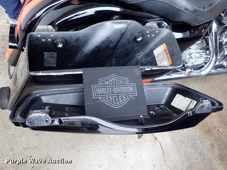 image for item EH9232 1999 Harley Davidson Electra Glide motorcycle