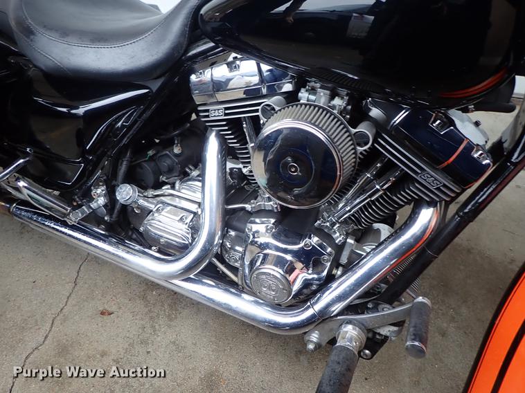 image for item EH9232 1999 Harley Davidson Electra Glide motorcycle