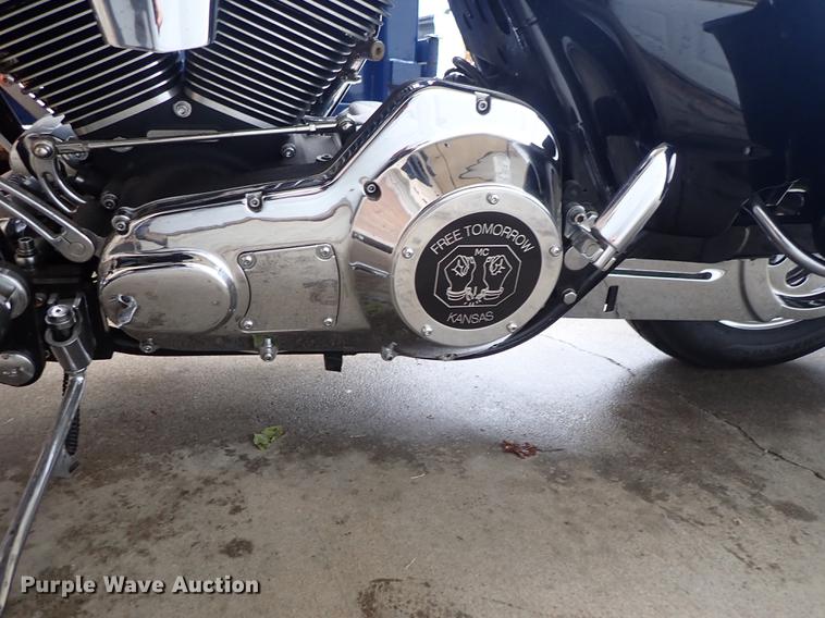 image for item EH9232 1999 Harley Davidson Electra Glide motorcycle