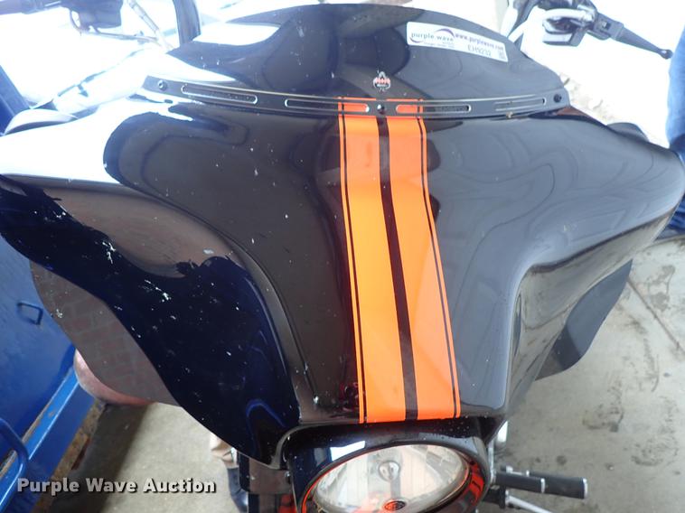 image for item EH9232 1999 Harley Davidson Electra Glide motorcycle