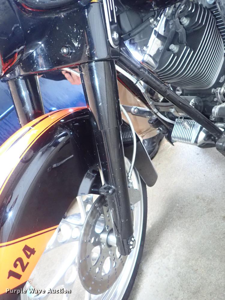 image for item EH9232 1999 Harley Davidson Electra Glide motorcycle